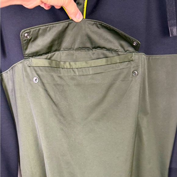 Athleta Radiant Hybrid Dress Utility Oversized Travel Athleisure Sport Lux EUC - Picture 10 of 10